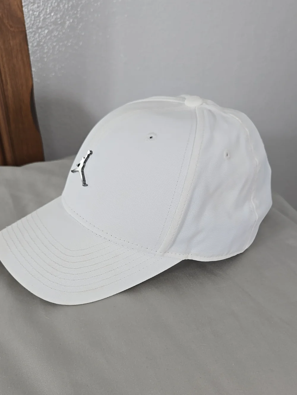 Jordan Rise Structured Metal Jumpman Hat.